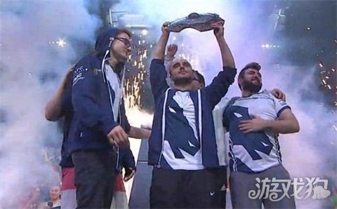 更是一种拼 更是一种拼