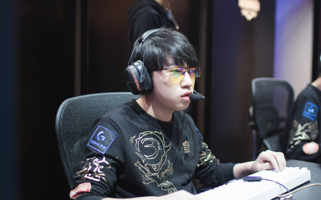 扩写成简讯 扩写成简讯