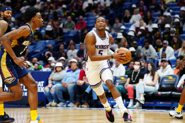 球员特性与 球员特性与