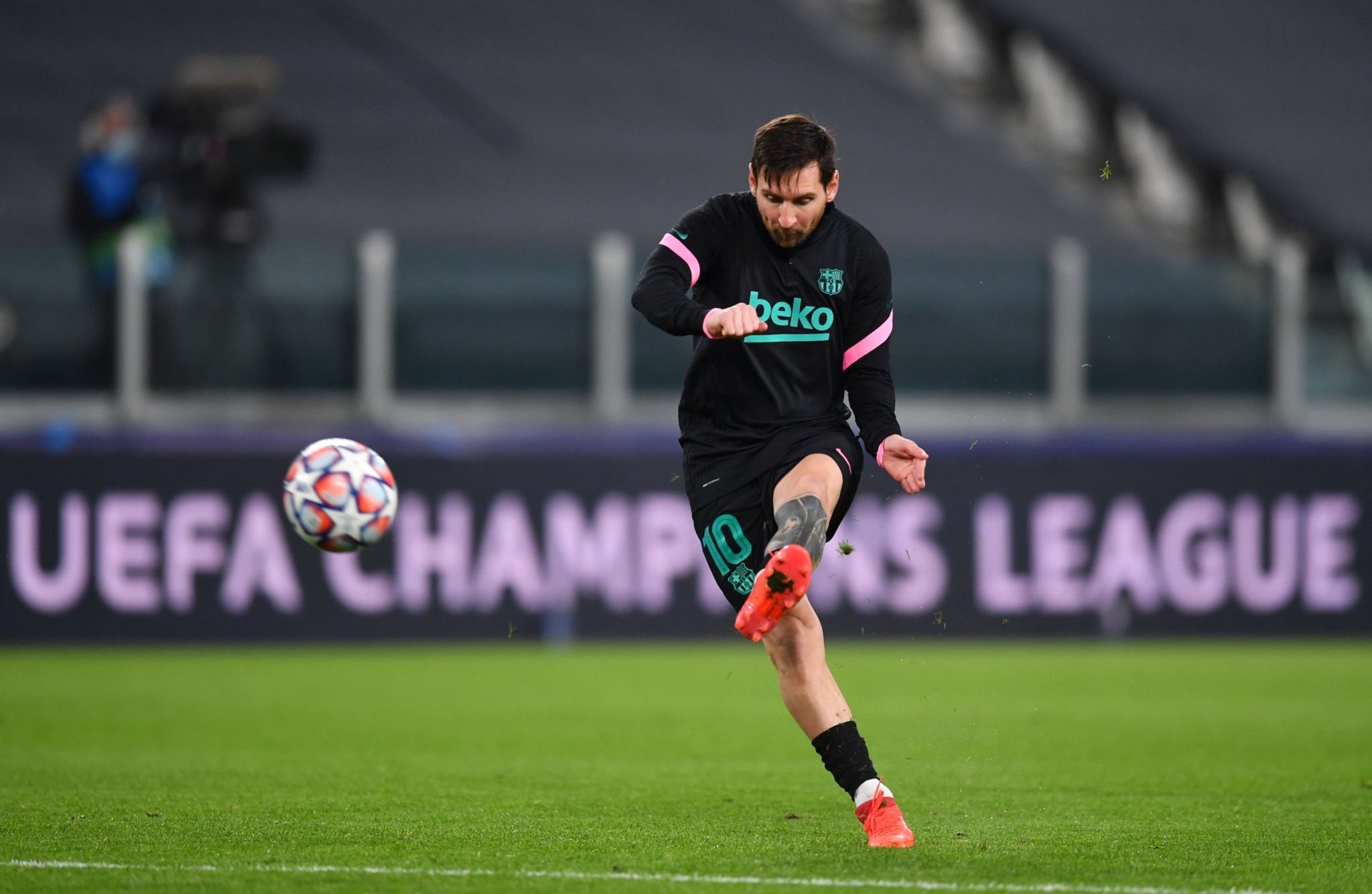 迫使对手走 迫使对手走