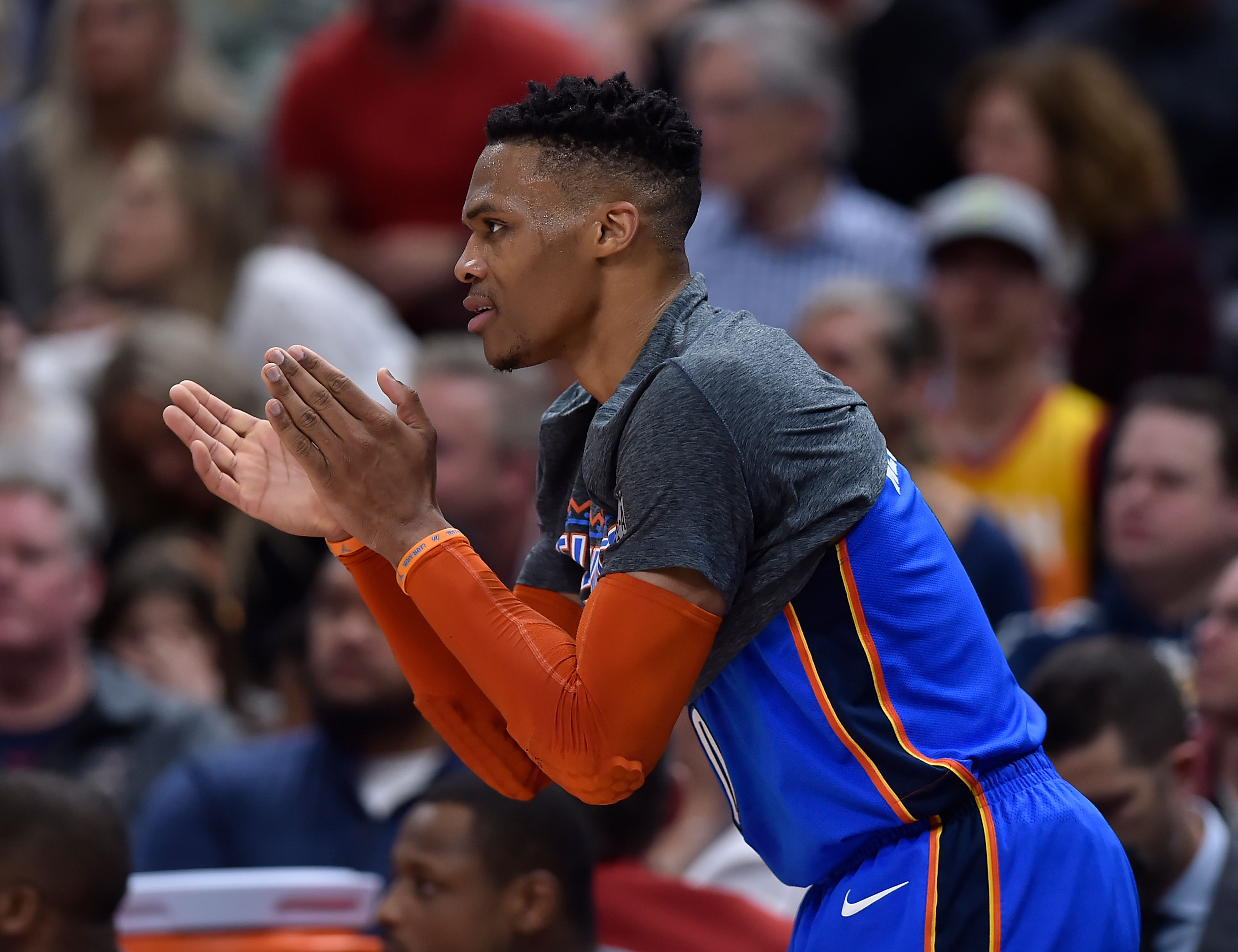 建的时刻 建的时刻